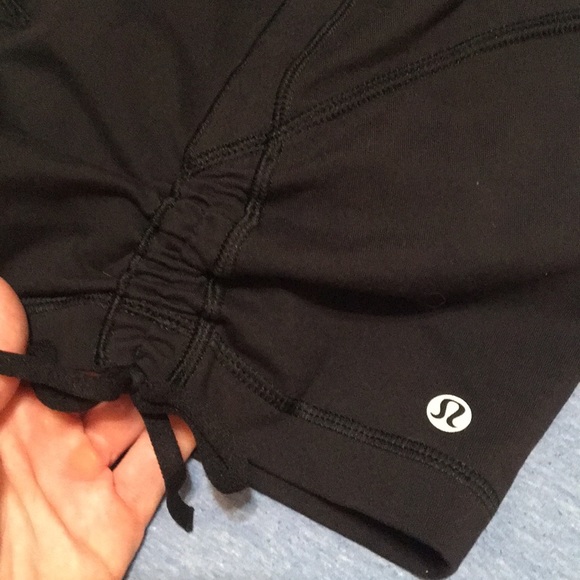 Lulu shorts - Picture 4 of 4